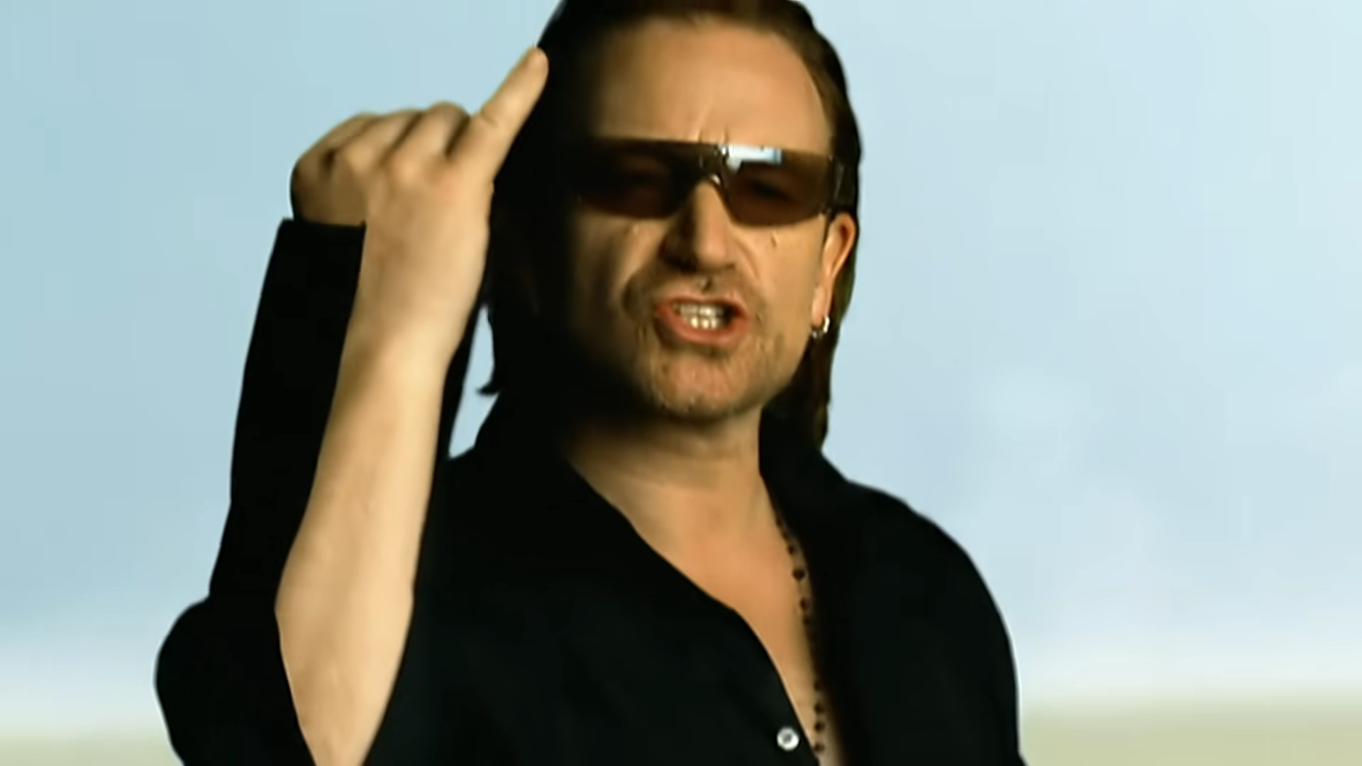 U2VertigoVideo